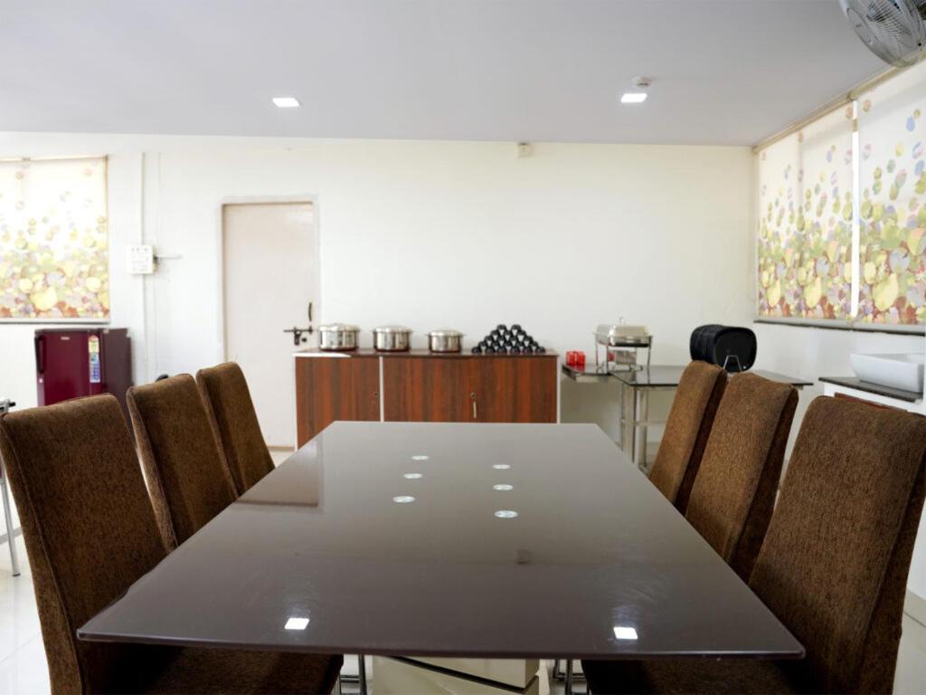 Unique Homestays Kondapur  Экстерьер фото