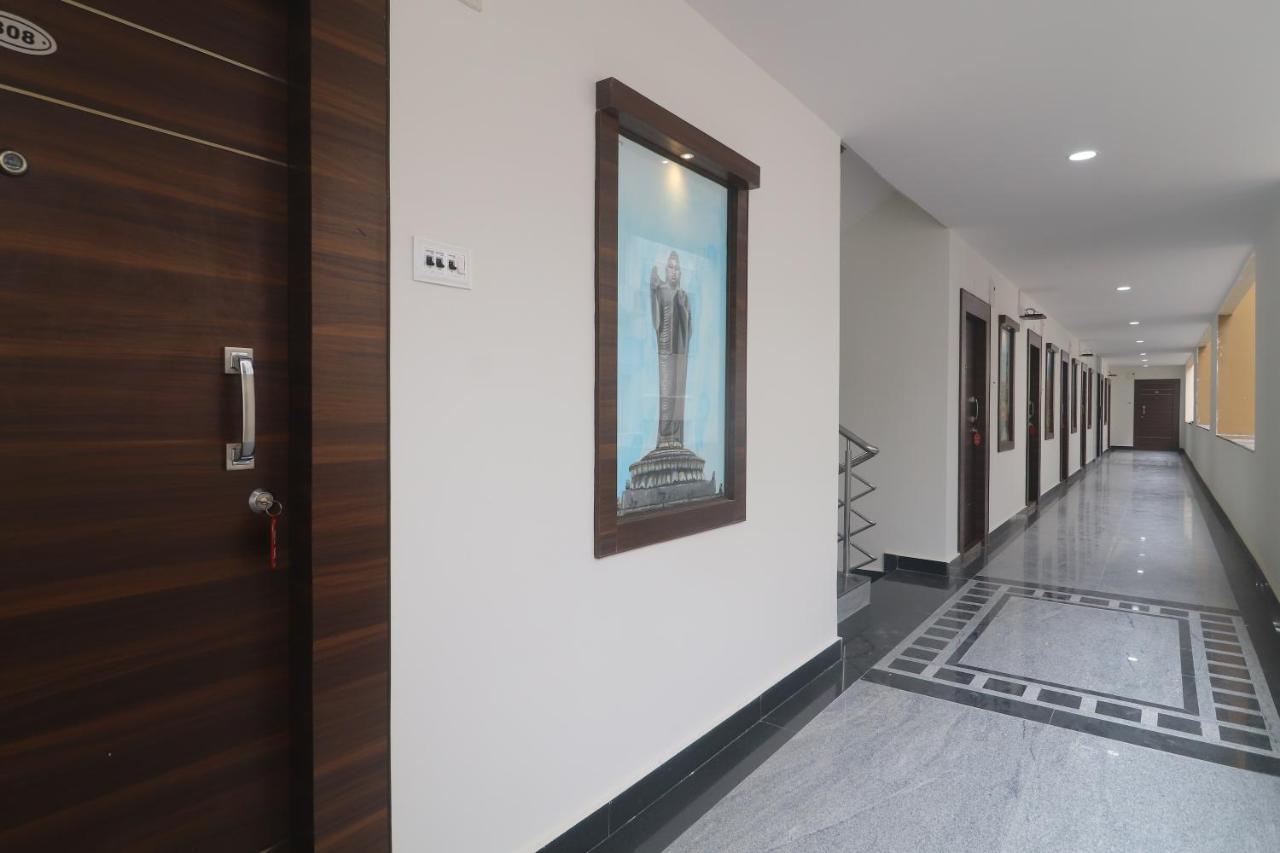 Unique Homestays Kondapur  Экстерьер фото